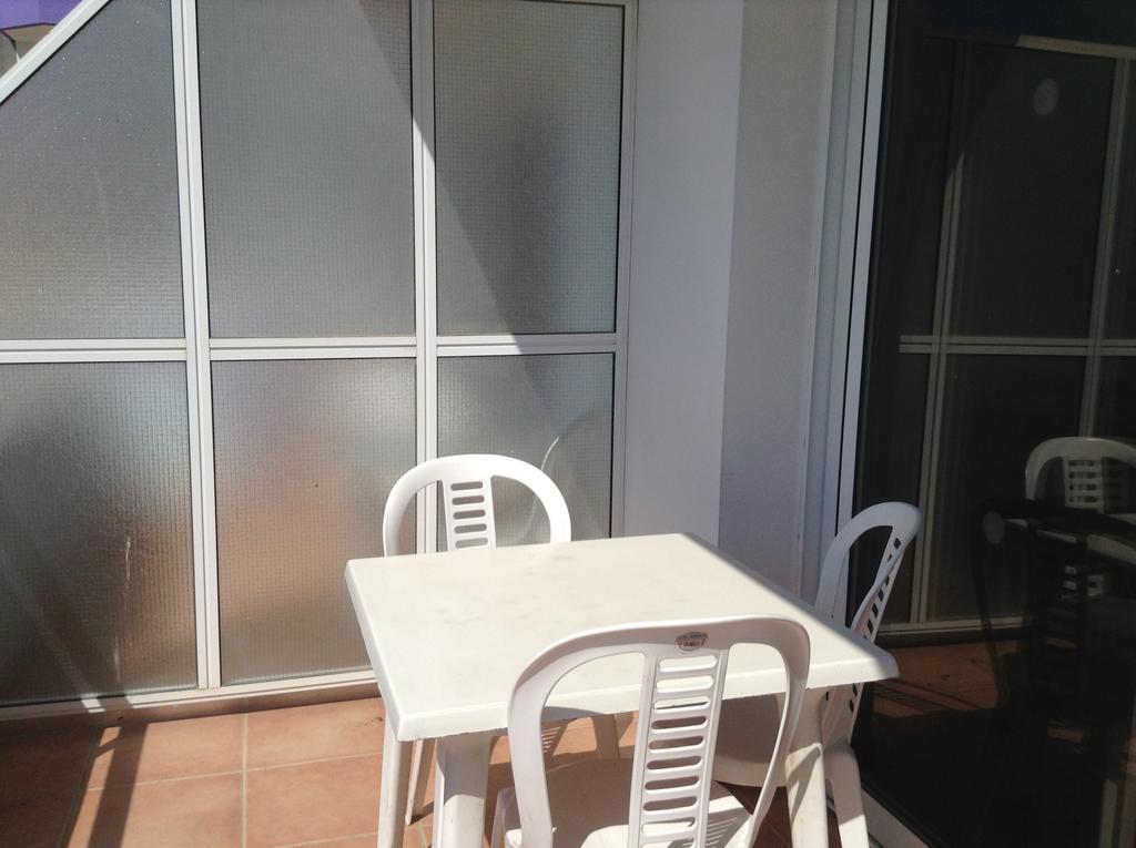 Valana Hotel Apartments Limassol Exterior foto