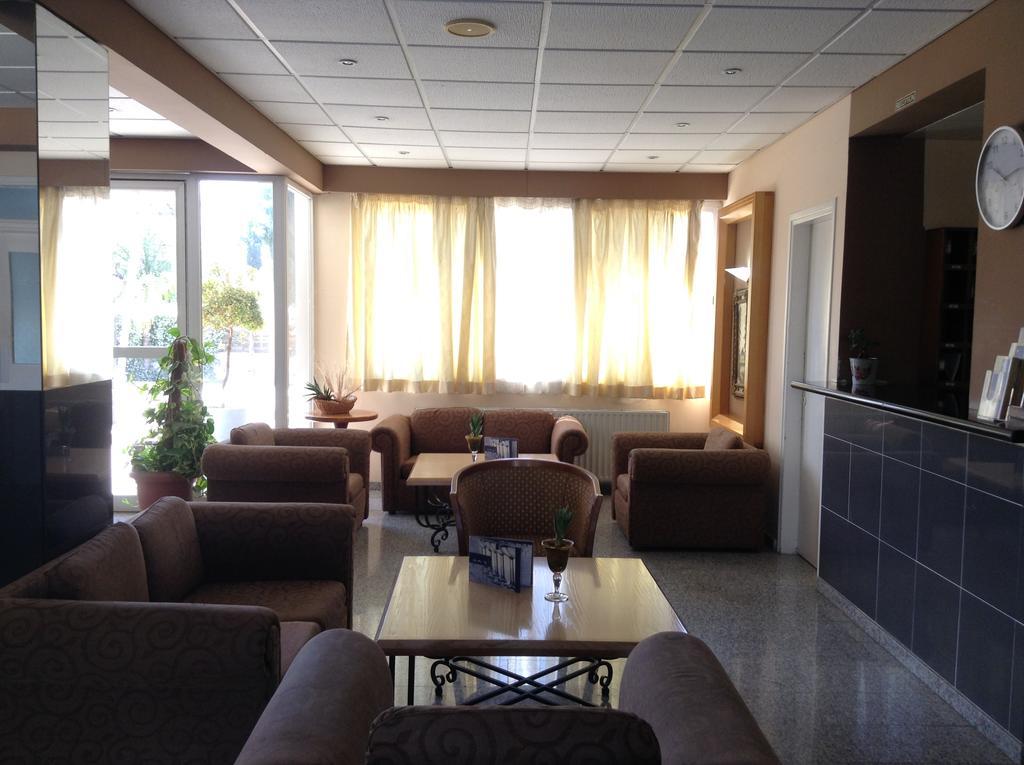 Valana Hotel Apartments Limassol Exterior foto