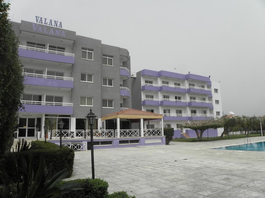 Valana Hotel Apartments Limassol Exterior foto
